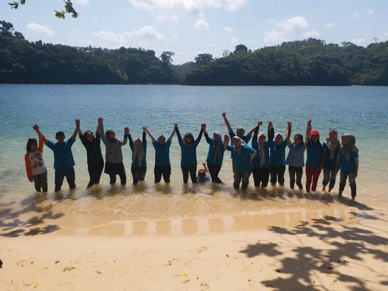 PENGUATAN KERJASAMA YANG BAIK DENGAN TEAM KERJA YANG SOLID